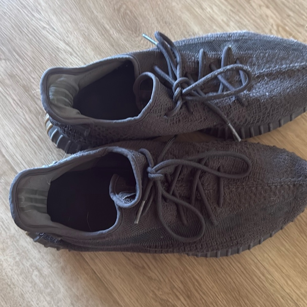 Reflective 350 boost Yeezy size 12